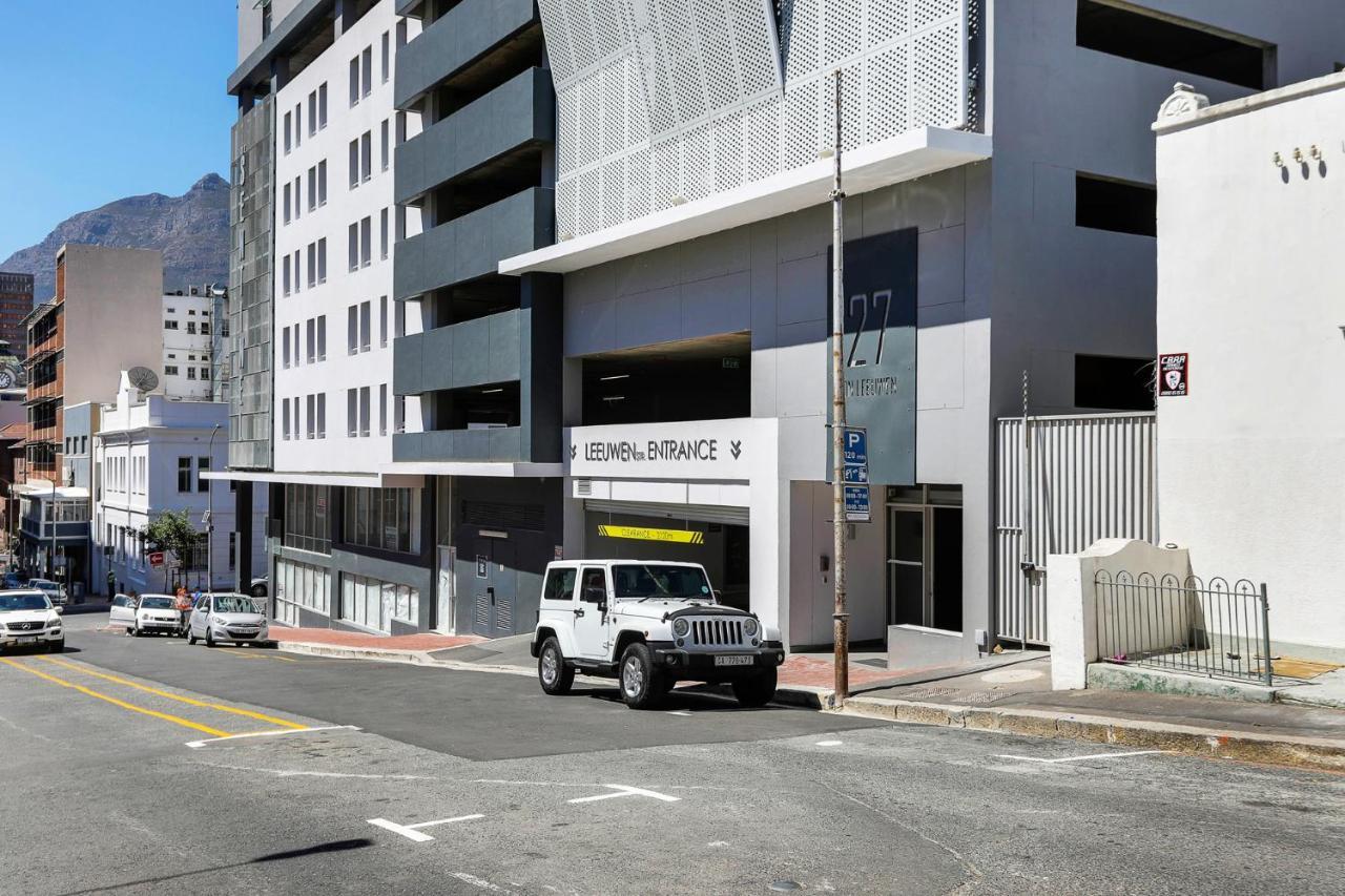 Backup-Powered Classic Luxury Apartment Cape Town Bagian luar foto